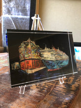 Load image into Gallery viewer, „Elbphilharmonie mit einer Möwe“, 10 x 15 cm